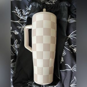 Brumate tan checkered era